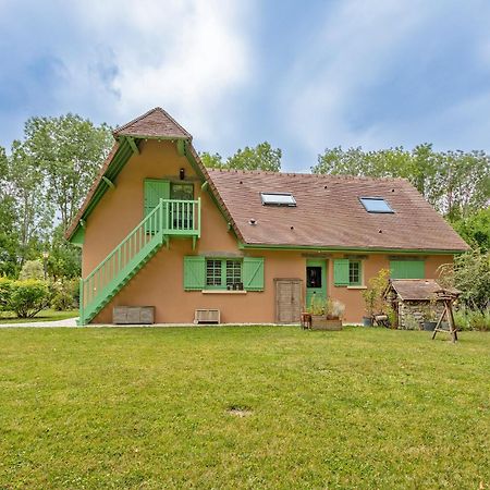 Limetz 로레 드 지베흐니 B&B 외부 사진