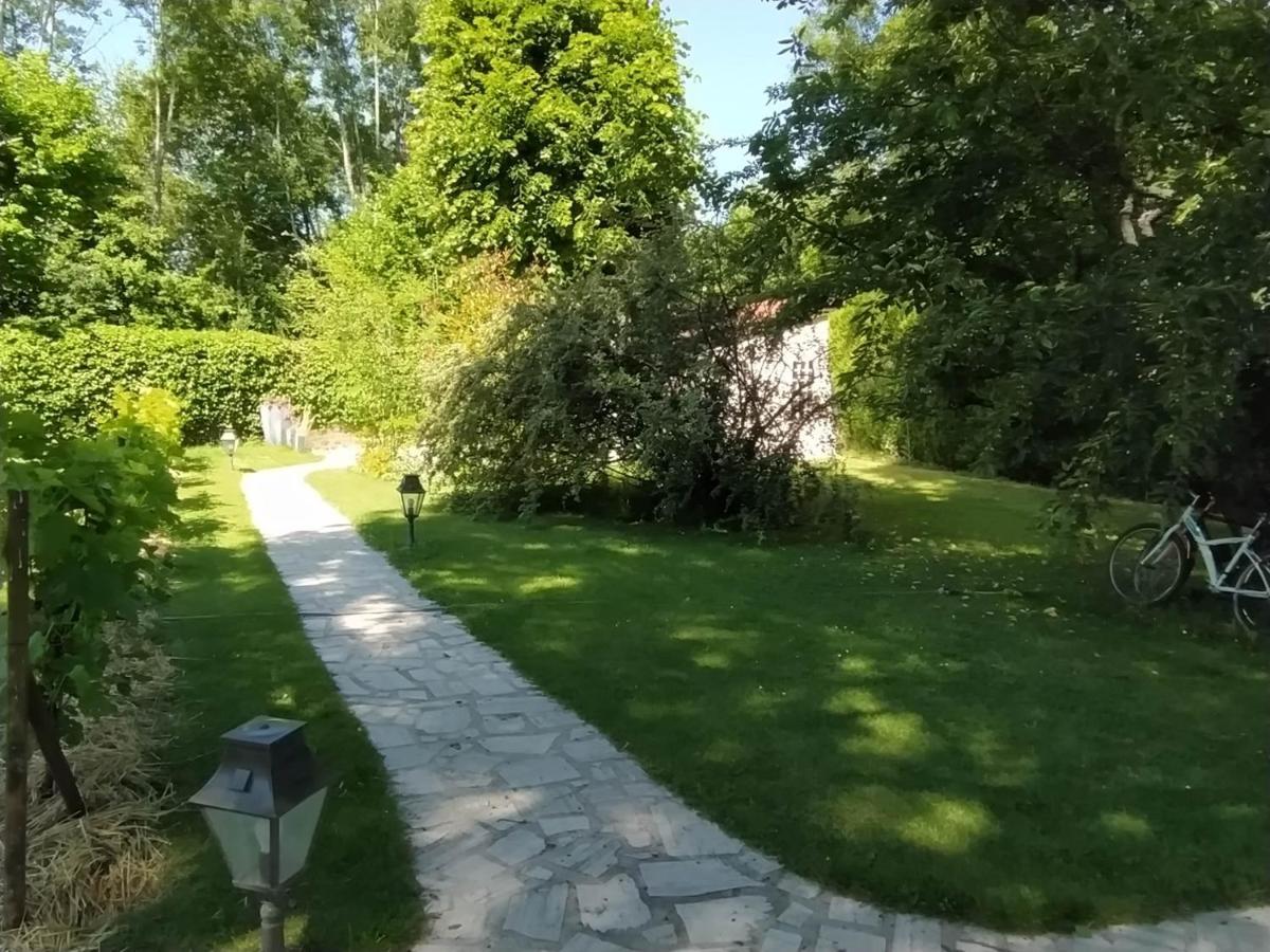 Limetz 로레 드 지베흐니 B&B 외부 사진