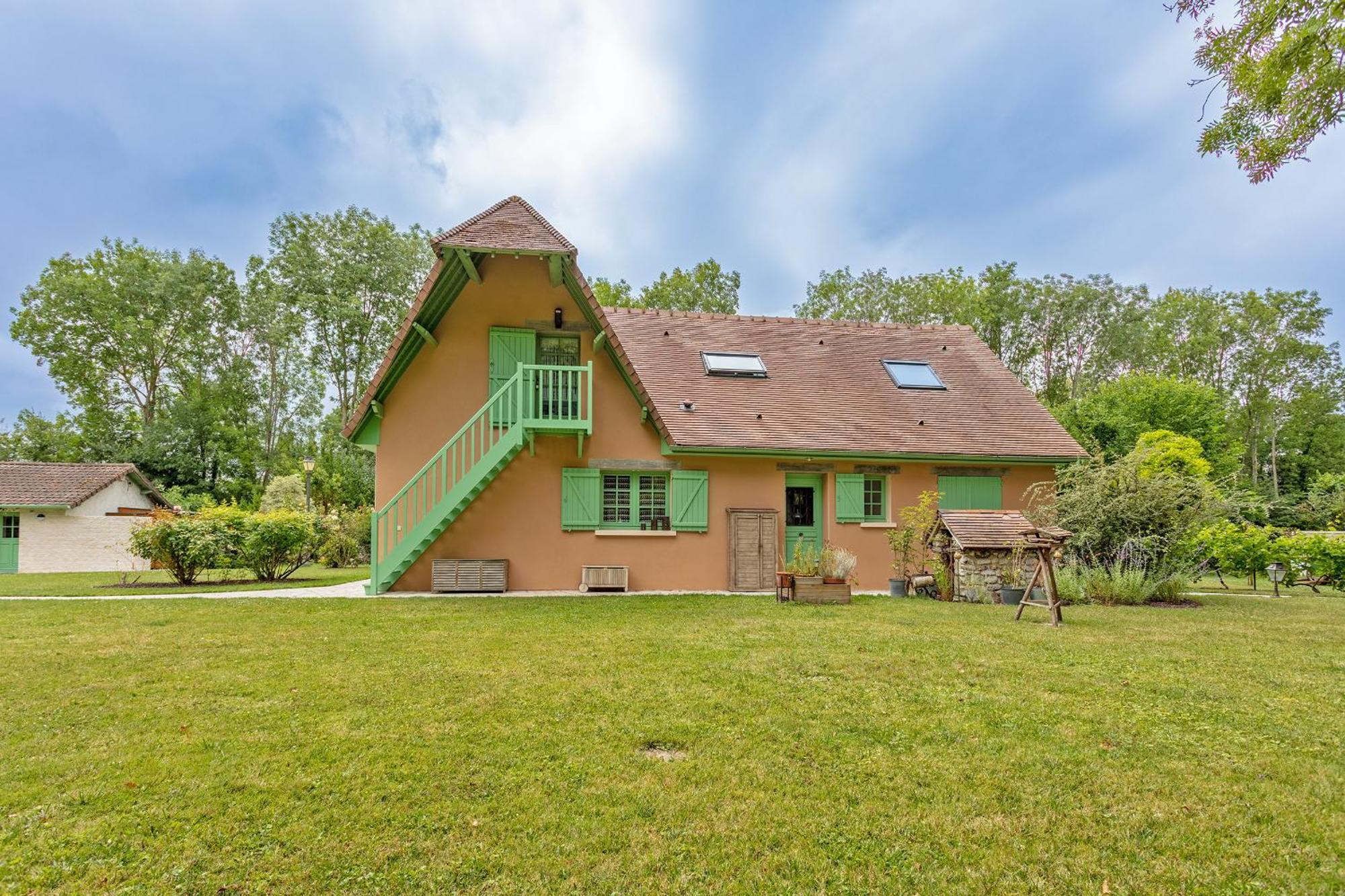 Limetz 로레 드 지베흐니 B&B 외부 사진